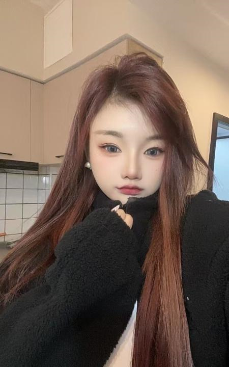 天心女友感嫩妹