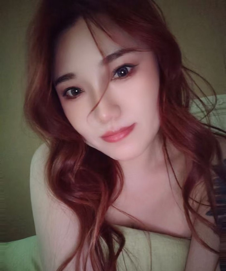 柏威年全套骚货丫丫