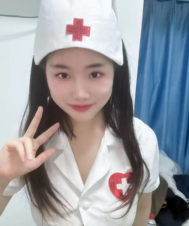 武汉虎泉私约制服少女