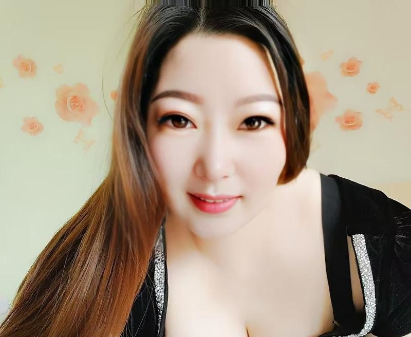 大白乳熟女洋洋