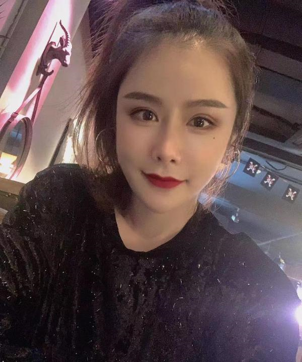 出击一字马