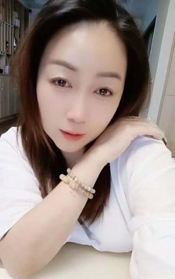 蜜桃臀少妇