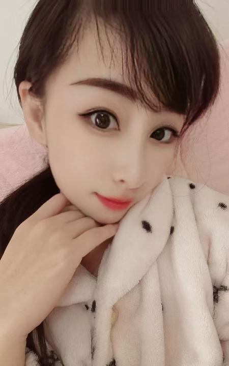 光谷翘臀