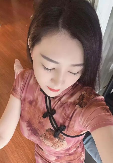 宝安旗袍少妇小乐