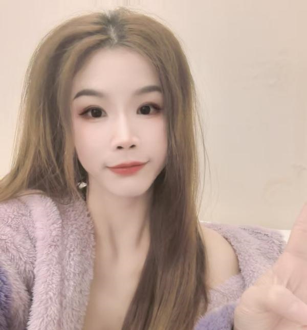 舌吻伸舌头配合