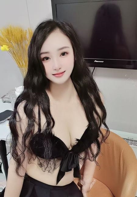 蜀山情趣小骚妇