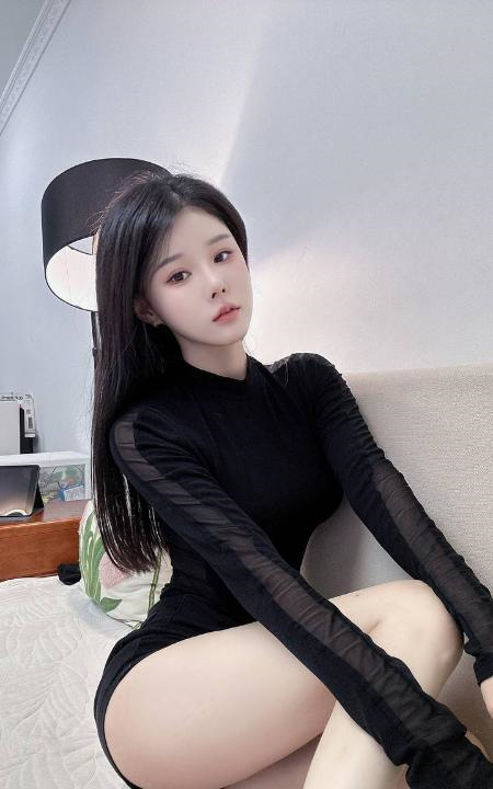 性感身材颜值馨儿