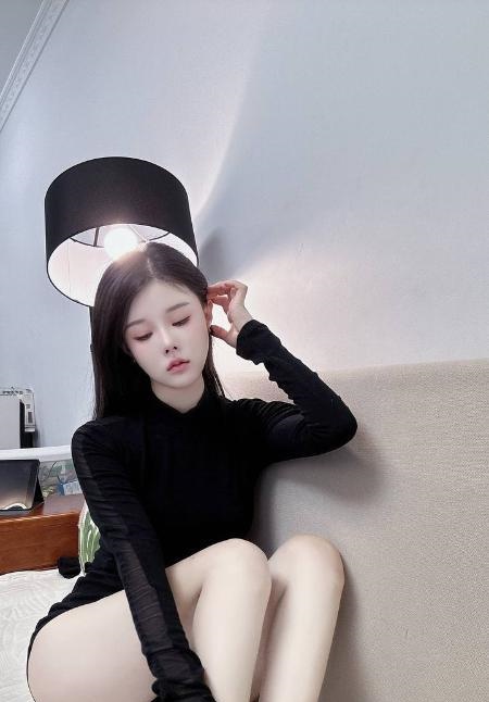 性感身材颜值馨儿
