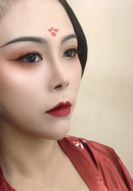 高颜值少妇