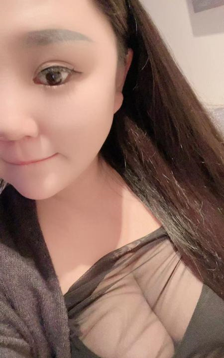 丰满小肥妹