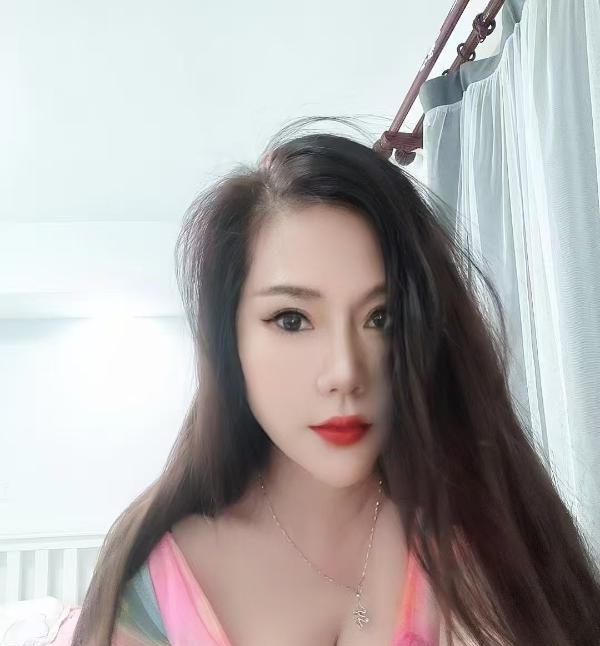 宝山大奶少妇