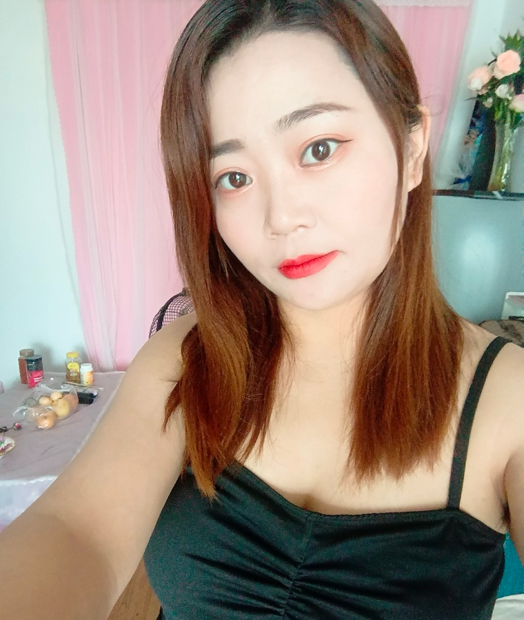 剧情诱惑大屁股骚货