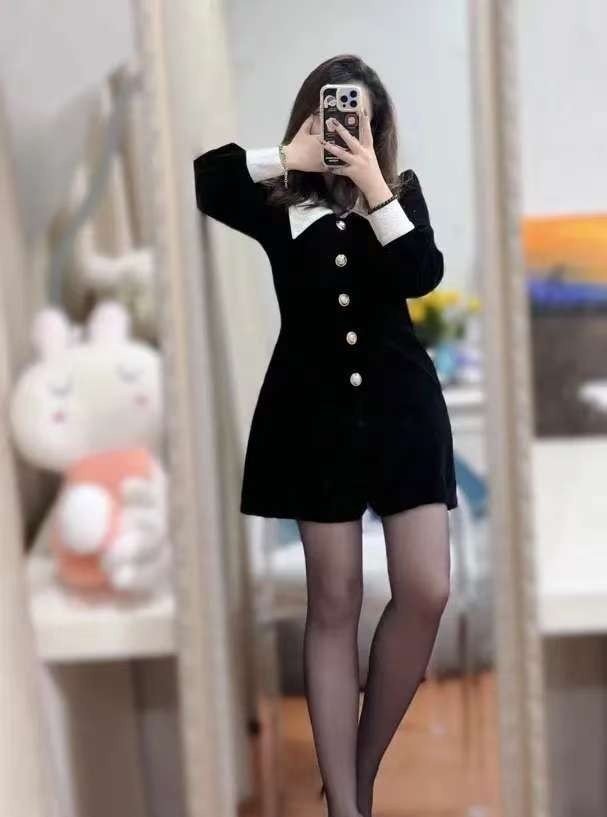 大美胸黑丝悠悠