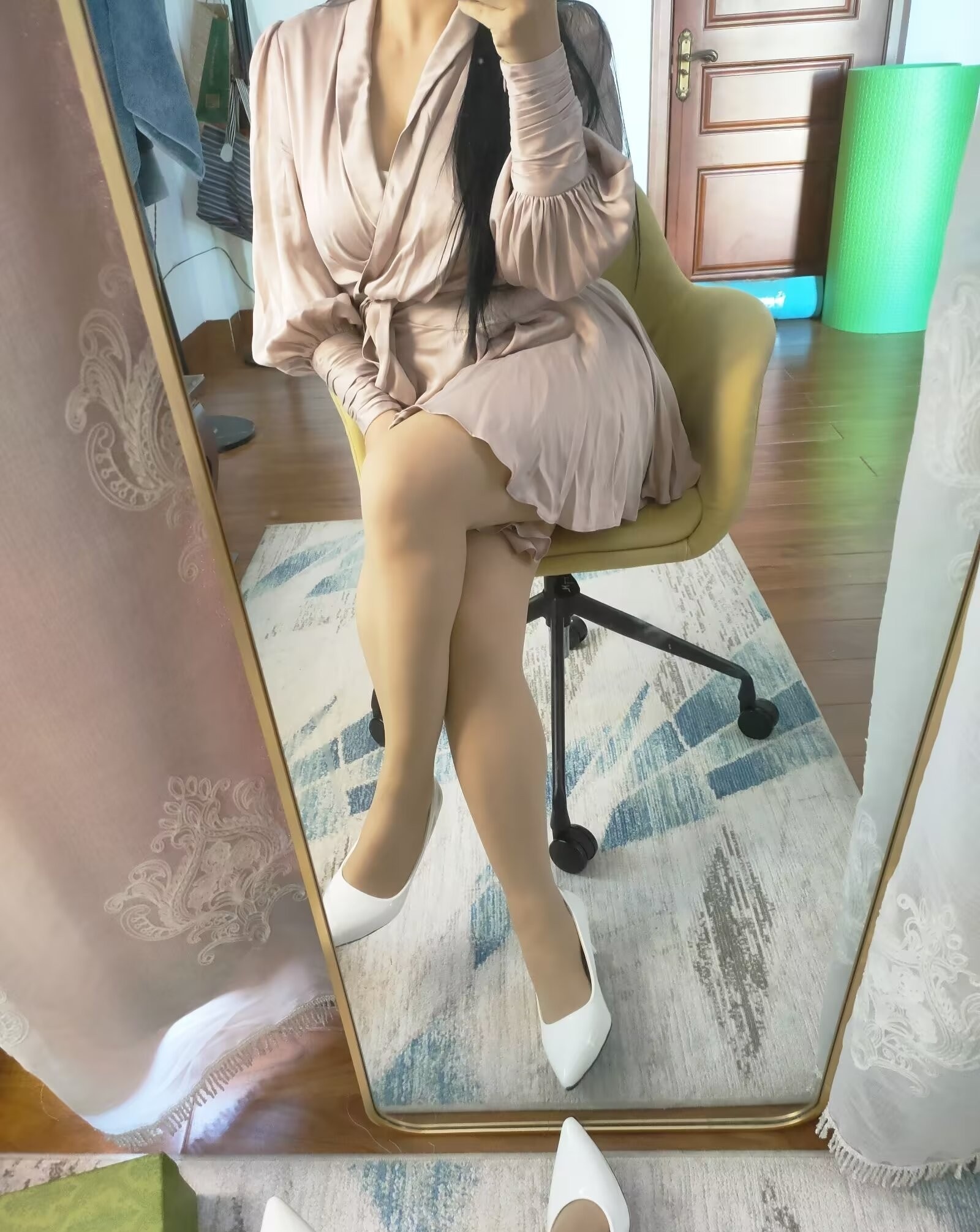 一个裸聊的姐姐