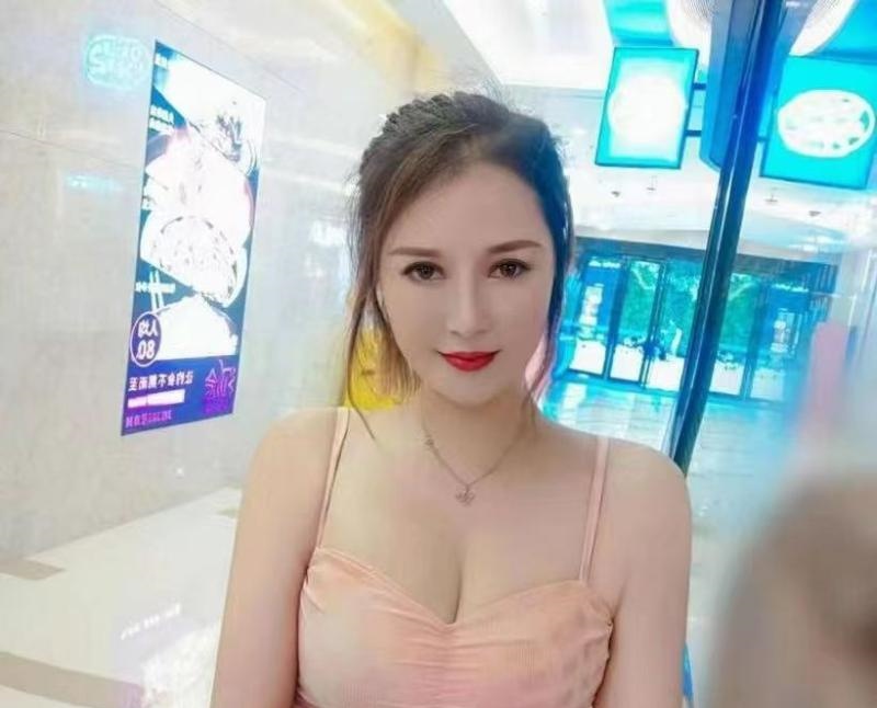 拱北服务系的小骚货