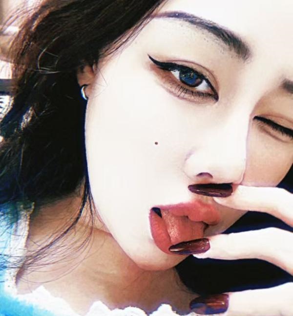欧美风长腿美女