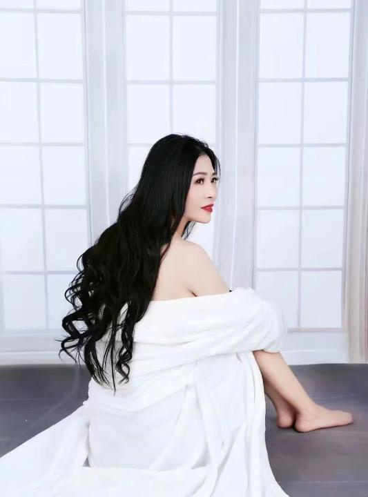 包夜轻熟少妇