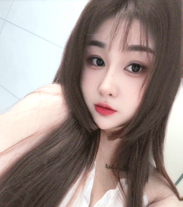 肉感小骚货