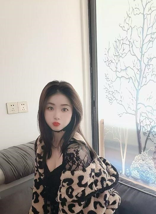 风骚温柔的性价比御姐