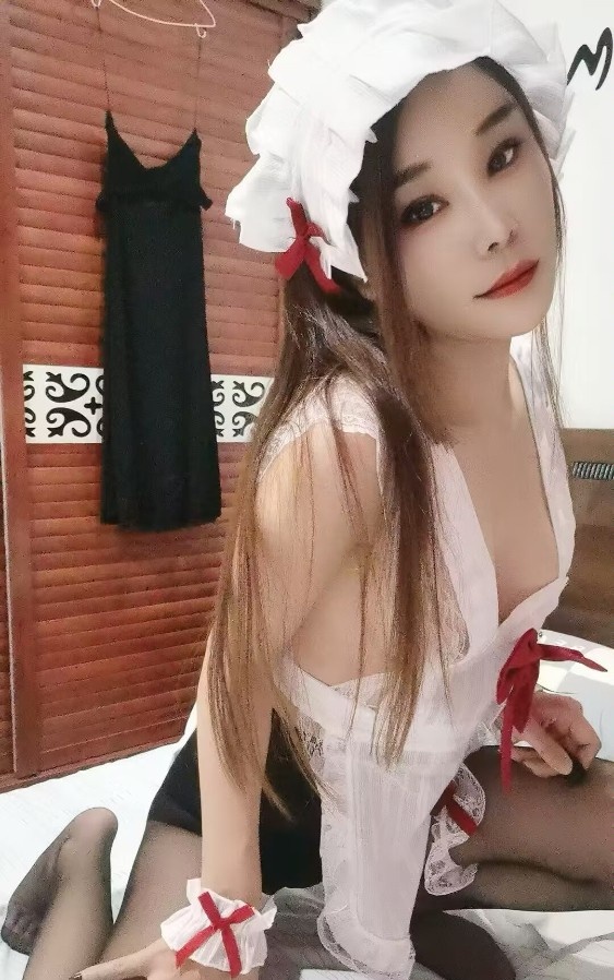 青山湖茜茜
