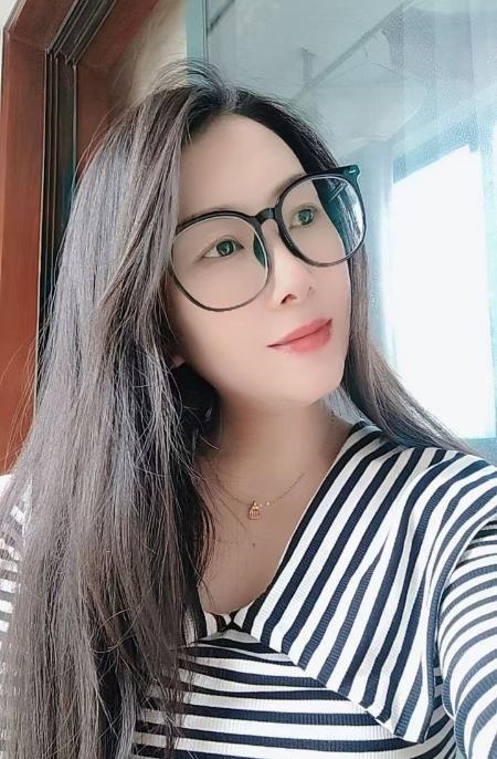 服务配合骚少妇