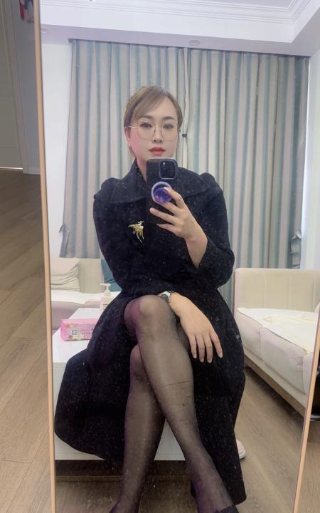 眼镜姐