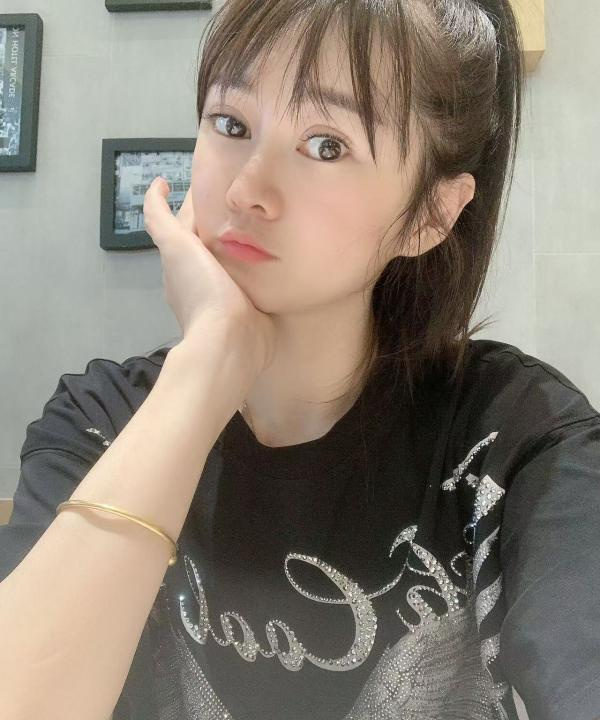 年轻服务好的多多妹妹