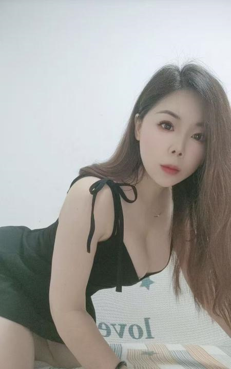 渝北黑丝骚妇