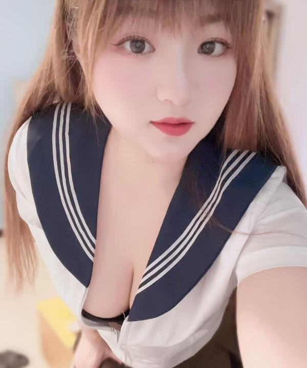 雨花大奶妹子情染