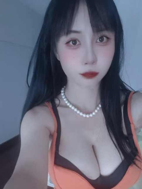 蜀山制服大奶妹
