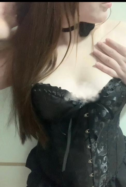 秦淮区童颜巨乳瑞瑞