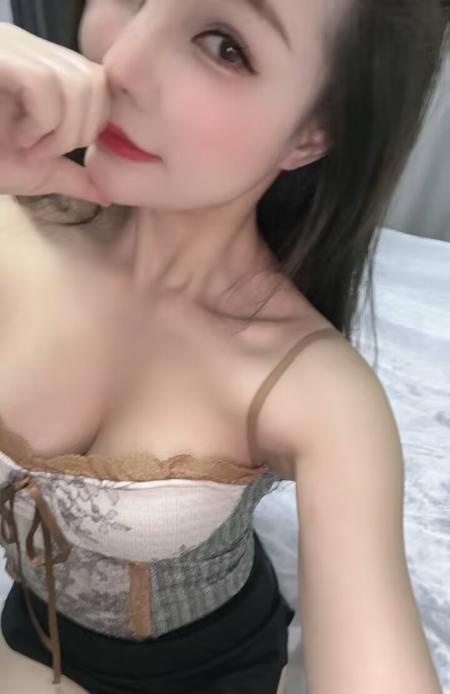 南山骚女亦菲