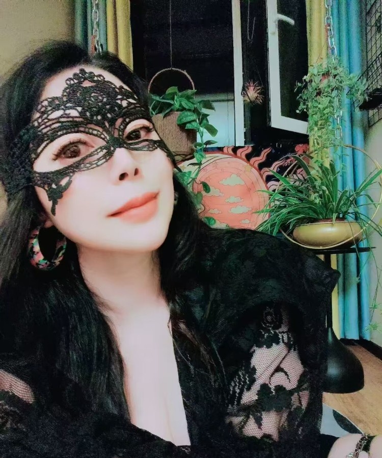 朝阳可以 S 的妹子