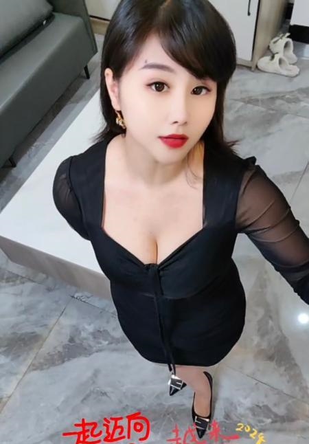 青岛丰满少妇安娜