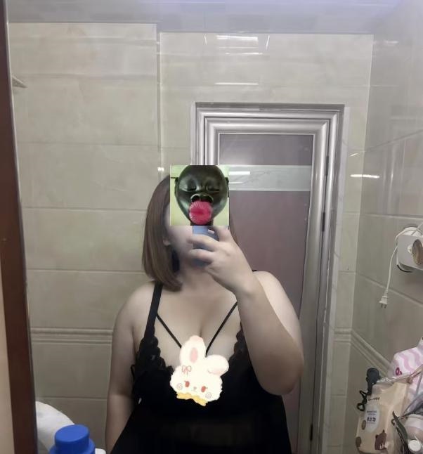 胖胖的大码美女