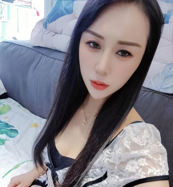 口技超爽骚女小梦
