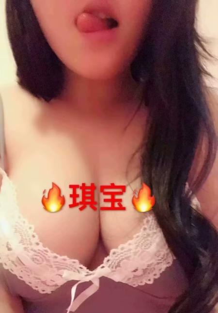 东郊巨乳小姐姐