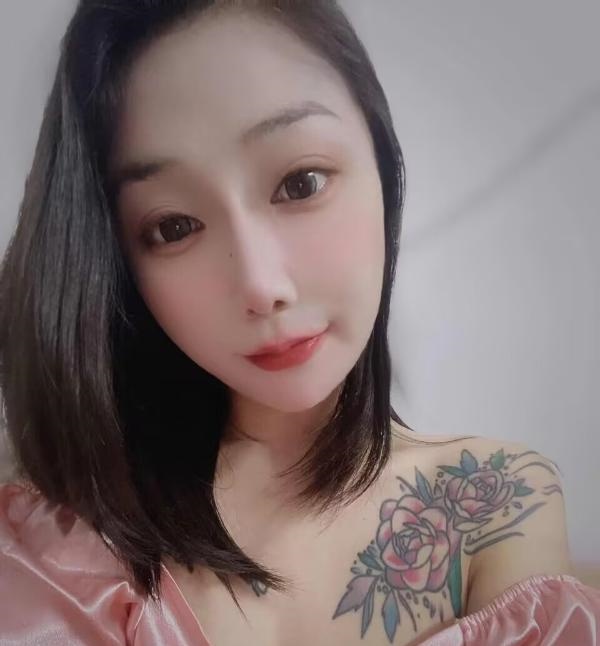 性感服务型少妇