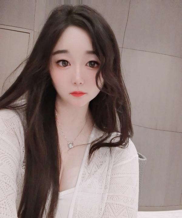 兼职小姐姐西西