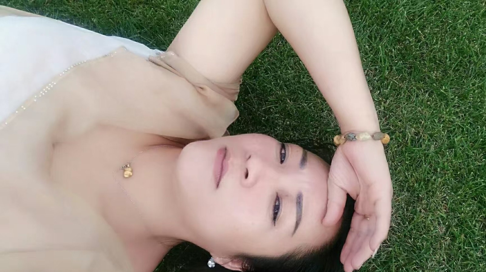 东胜口活天花板