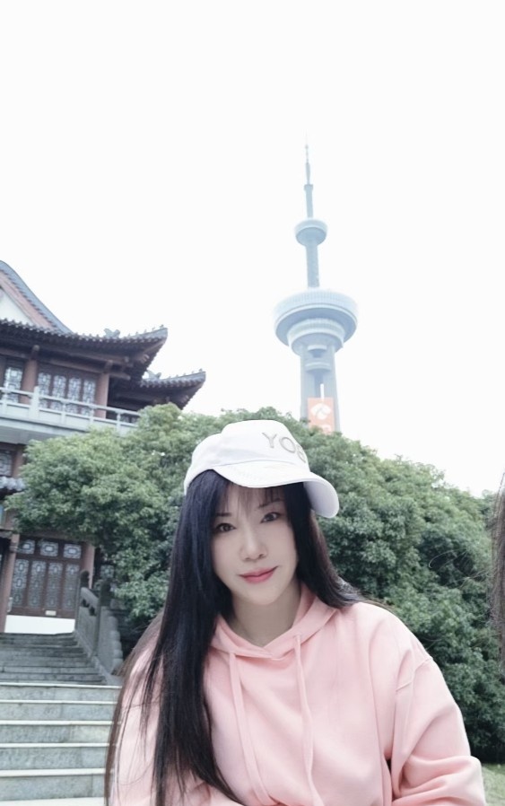 服务至上熟女
