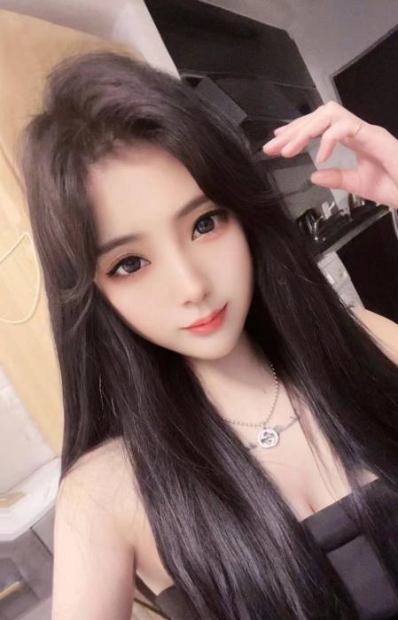 实惠舌吻琳妹