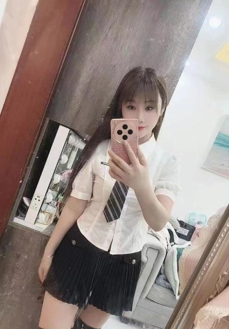国贸大胸莉莉