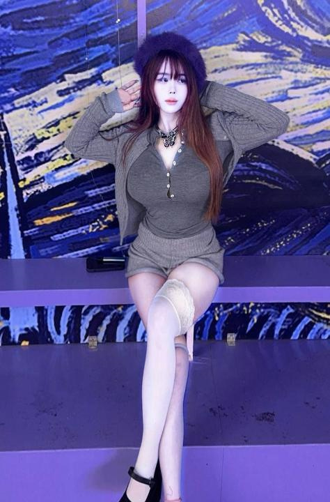 徐汇腰细臀翘馨菲