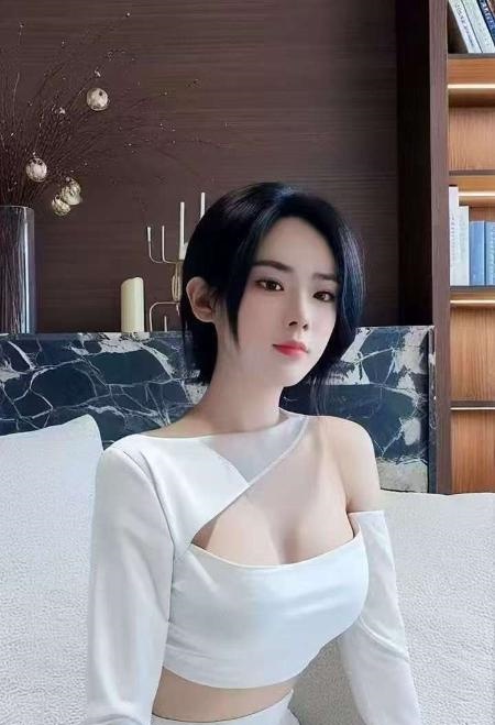 服务型选手静静