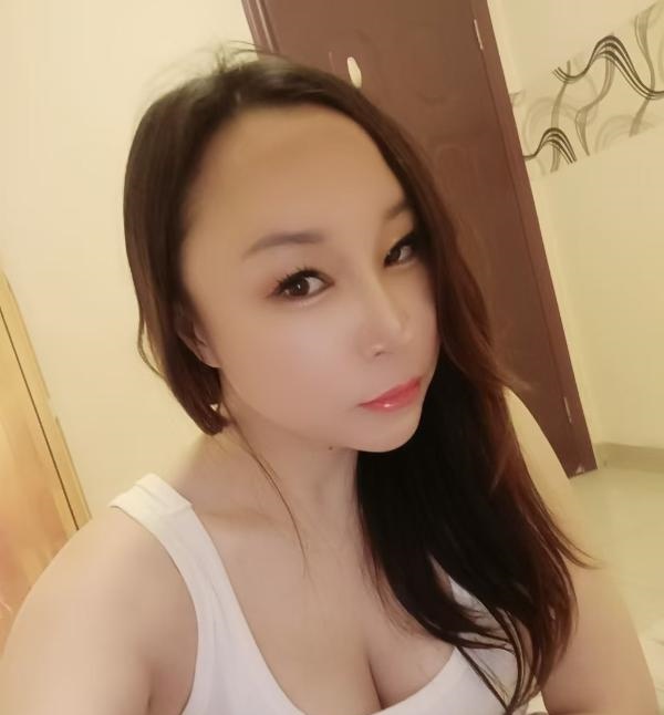 武侯毒龙口爆少妇芊芊