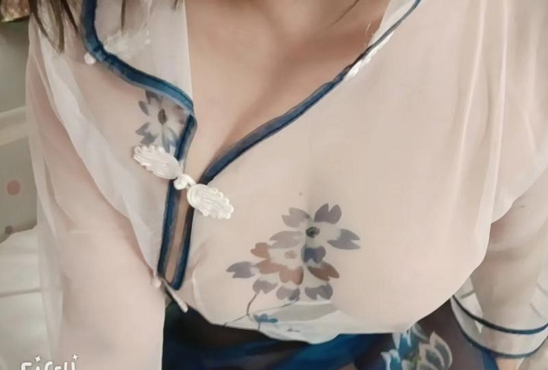 宝山爆乳骚气少妇