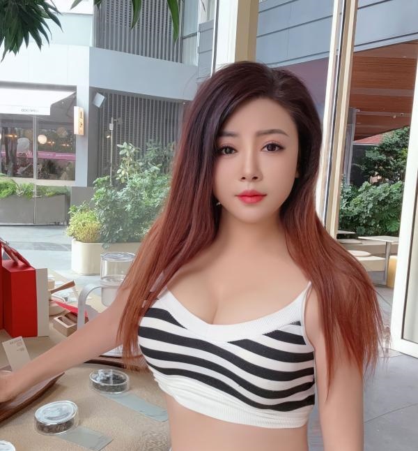 服务型蜜宝姐