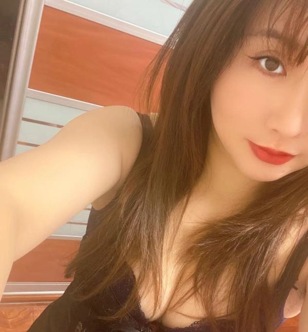 抓龙筋大奶骚妇