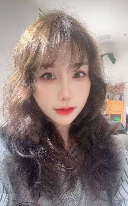 南通大胸美女
